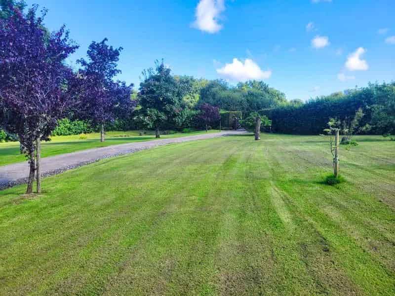 6 Bed Detached House For Sale