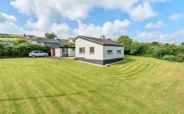 3 Bed Detached Bungalow in Boscastle Sea Views Large Garden