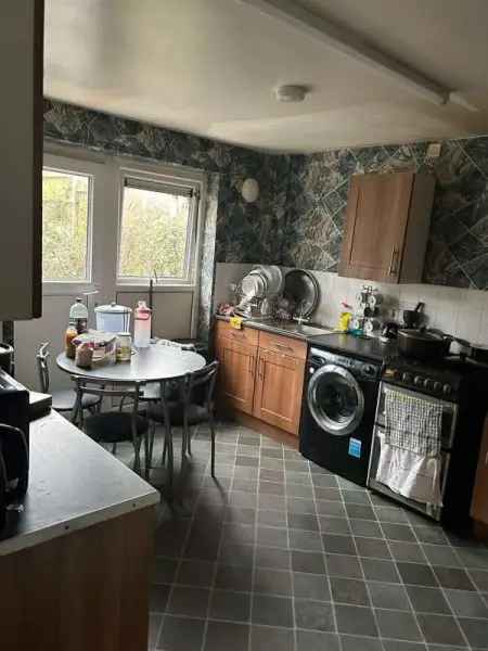 House For Rent in Sheffield, England