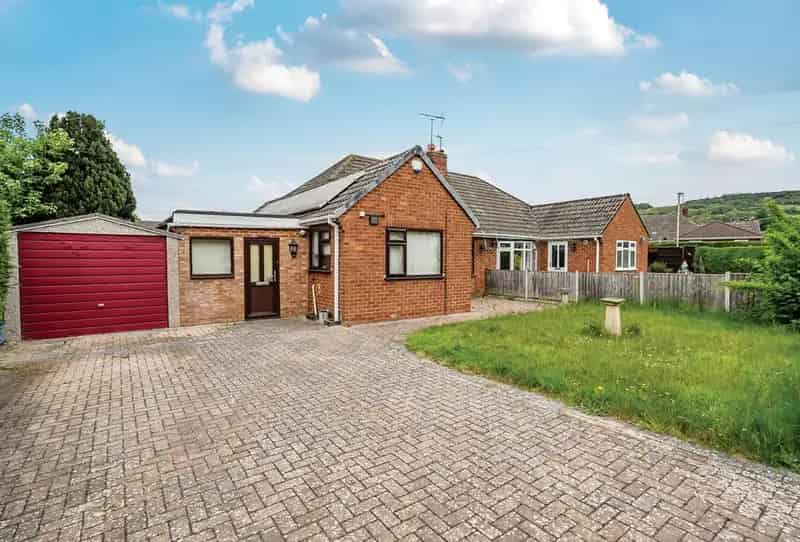 2 Bedroom Bungalow for Sale
