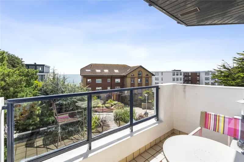 Sandbanks Sea View Apartment 2 Bed 2 Bath Balcony Garage Parking