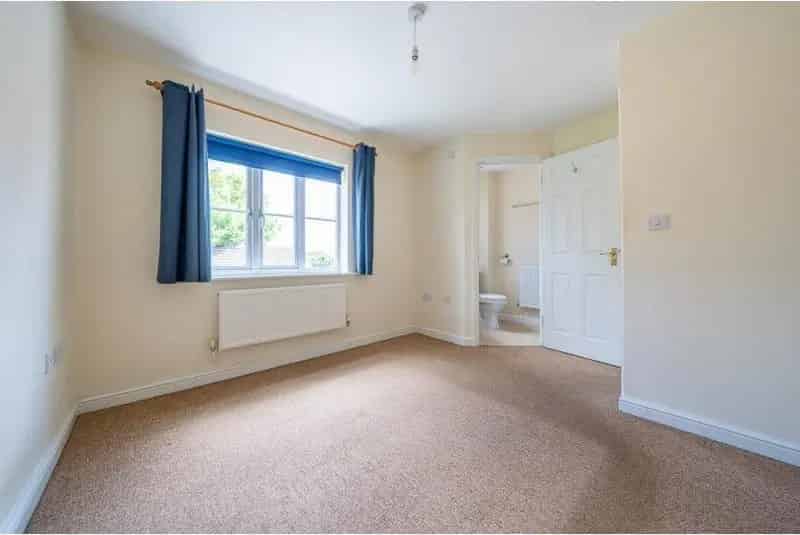 3 Bed End Terraced House for Sale