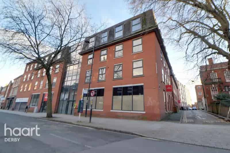 34 Bedroom Apartment for Sale No Sale No Fee