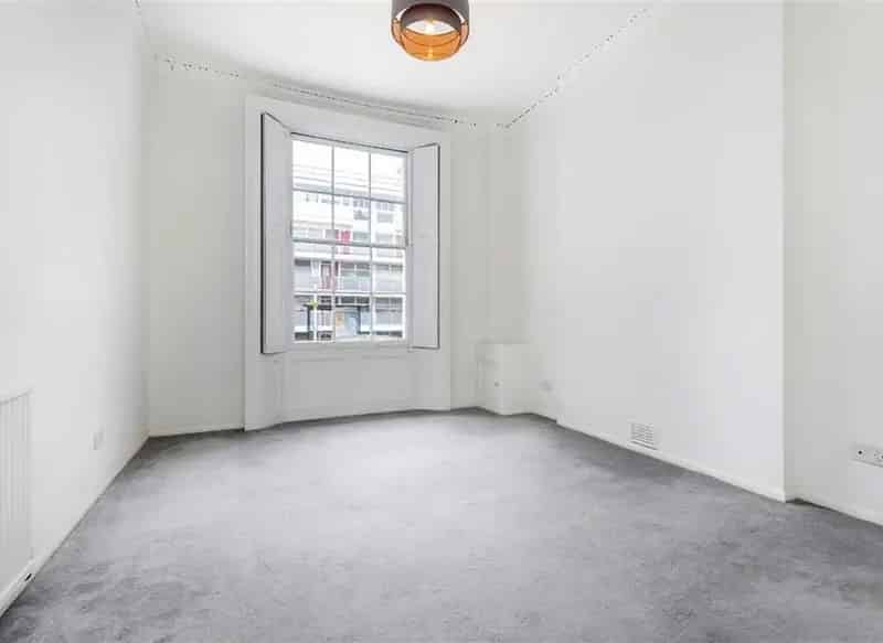 Flat For Sale , Claverton Street, London, England