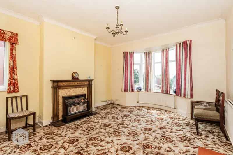 2 Bedroom Bungalow For Sale Bradshaw