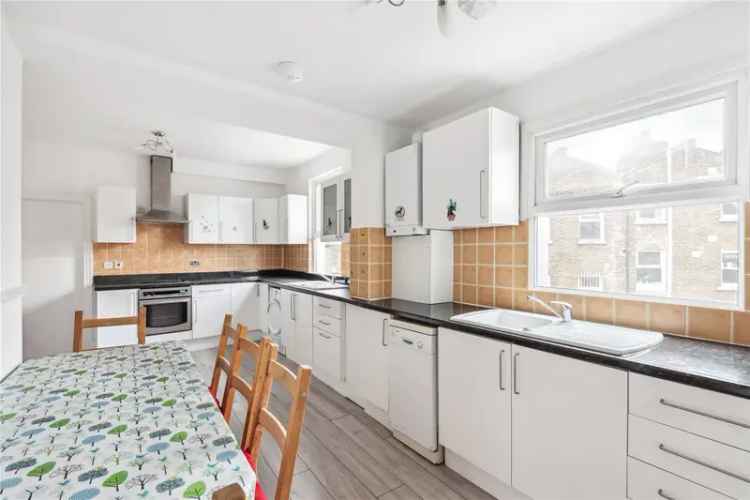 2 bedroom flat/apartment in London