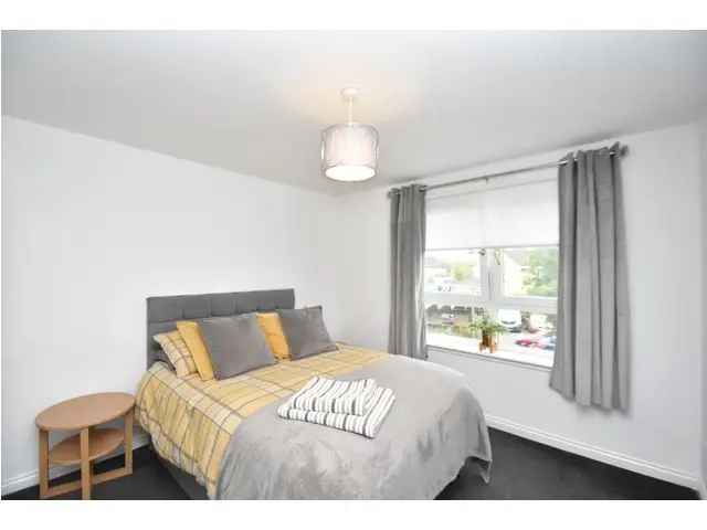 2 bedroom flat  for sale