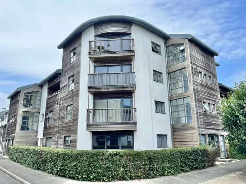 Flat For Sale , Molesworth Road, Plymouth, England