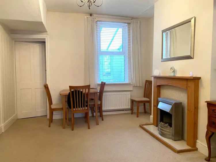 2 Bedroom End of Terrace House to Rent in Bath