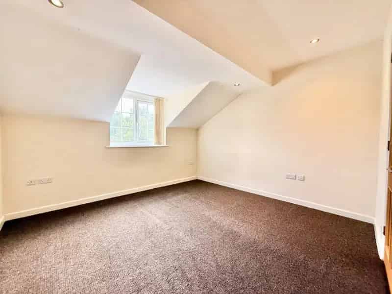 2 Bed Flat to Let Hillsborough Sheffield