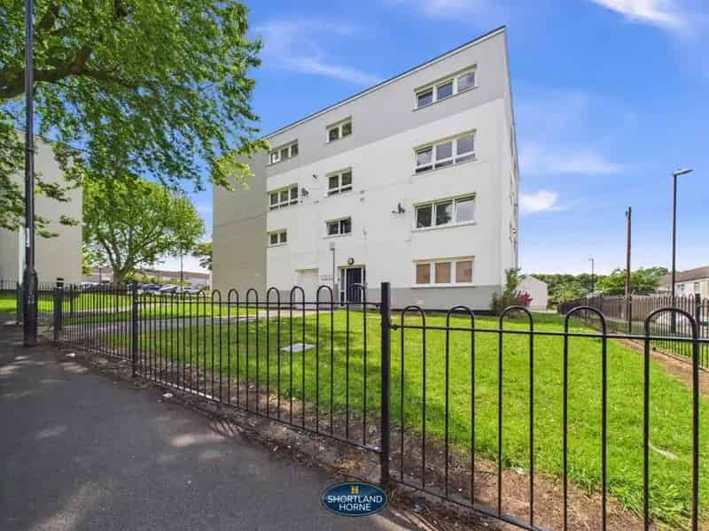 2 Bedroom Flat for Sale