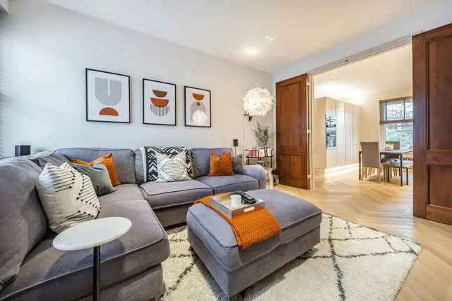 3 Bedroom Flat to Rent Gunterstone Road London W14