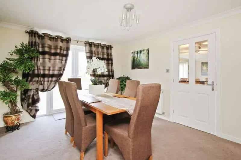 4 Bed House for Sale Exclusive Private Close