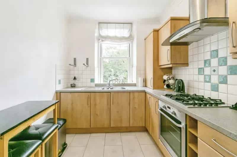 2-Bed Share of Freehold Meyrick Park Modern Comfort Historic Charm