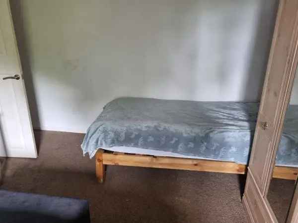 House For Rent in Birmingham, England