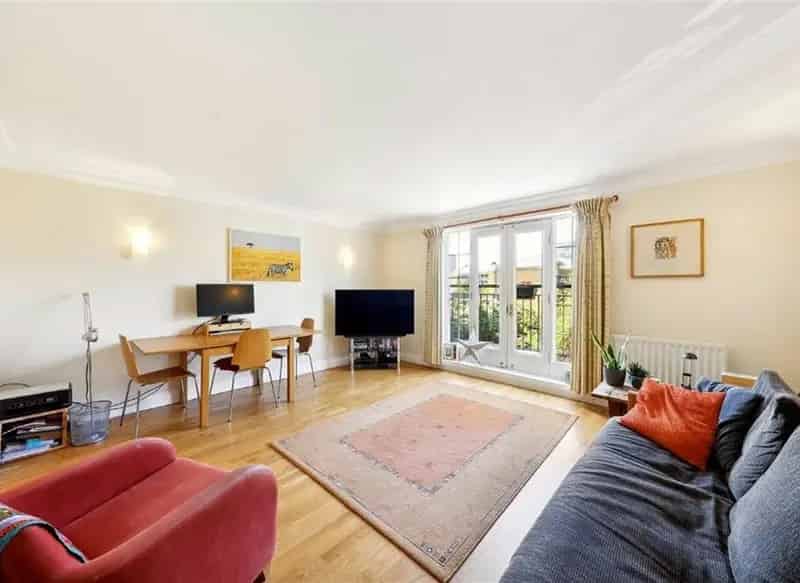 Portland Court Apartment 2 Beds 2 Baths Secure Parking Chain Free
