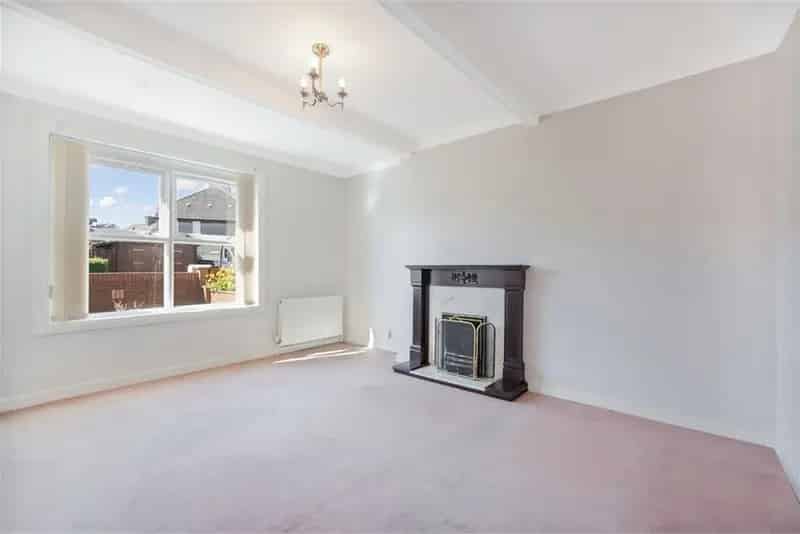 2 Bed Semi Detached House - Ideal Starter Home