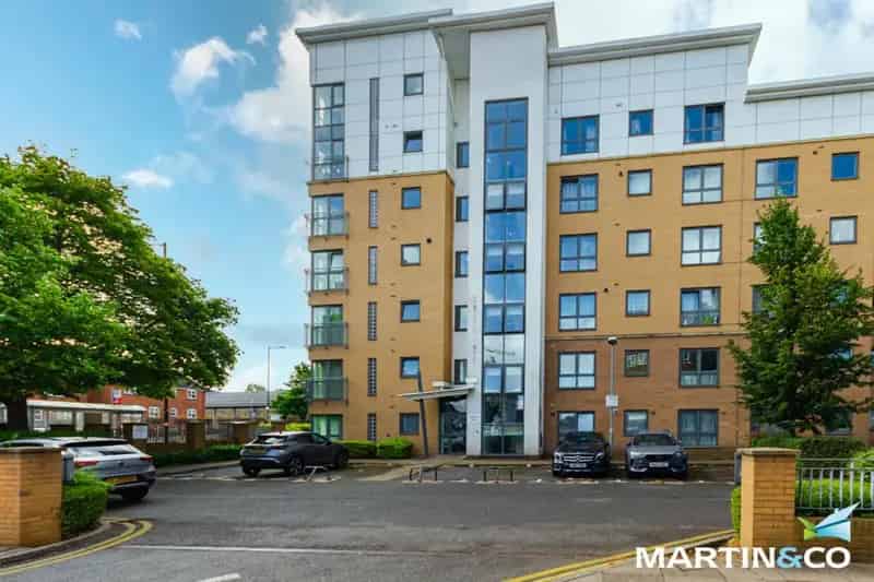 2 Bedroom Apartment to Rent