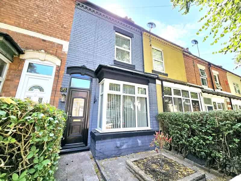 2 Bedroom Terraced House For Rent
