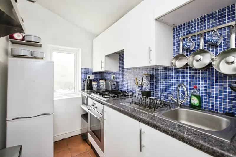 2 Bedroom Mid Terrace House Ripponden West Yorkshire HX6