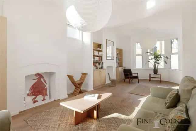 Four Bedroom Victorian House Kensal Rise London