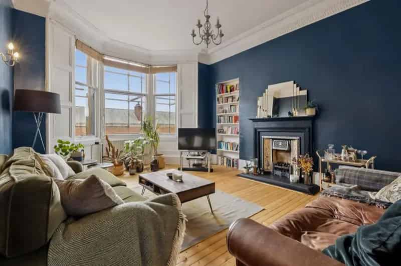 2 Bedroom Apartment for Sale Byres Road Glasgow