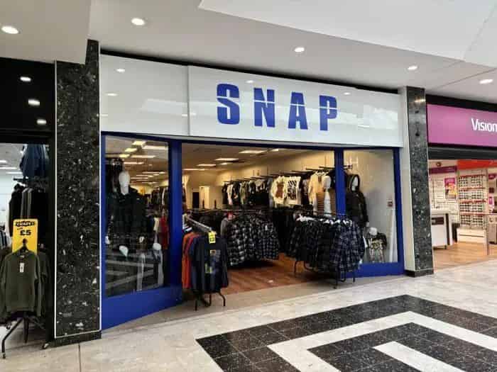 Retail Unit for Lease Prime Location High Footfall