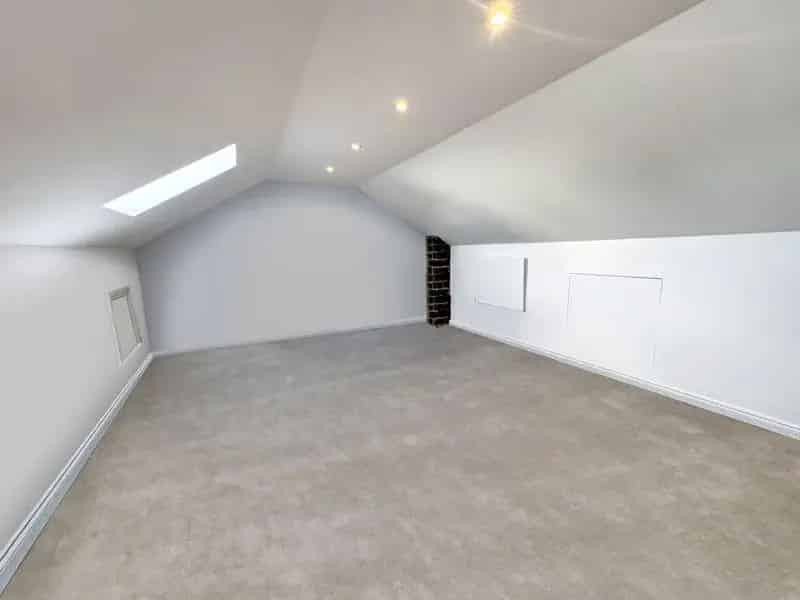 1 Bedroom Terraced House for Sale Near Anniesland