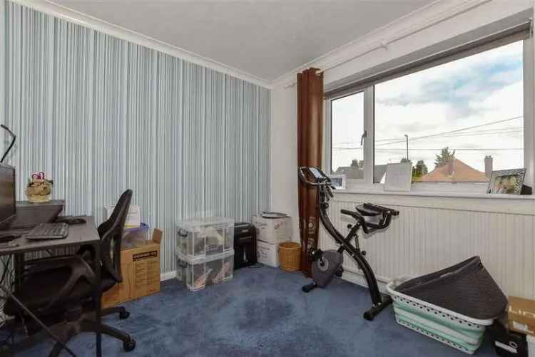 4 Bed Detached House For Sale