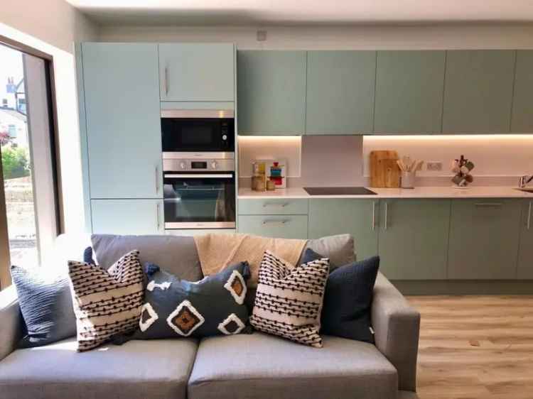 2 Bedroom Flat in Wellesbourne Brighton