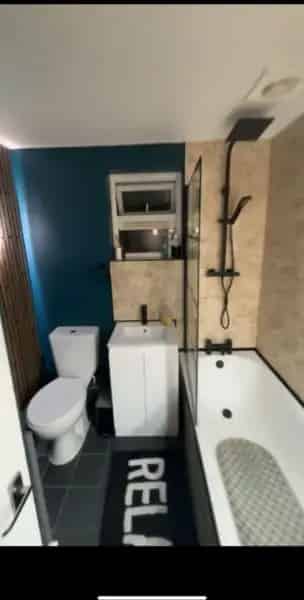 4 Bed Semi-Detached Home Canterbury - Near Beaches Schools and Transport