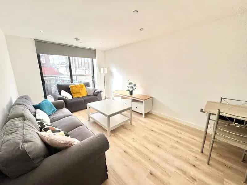 2 Bedroom Apartment to Rent