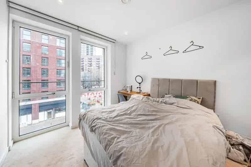 Flat For Sale , London, England