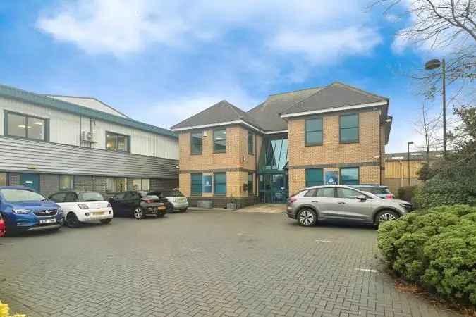 Ground Floor Office Suite in Lancaster House Southend