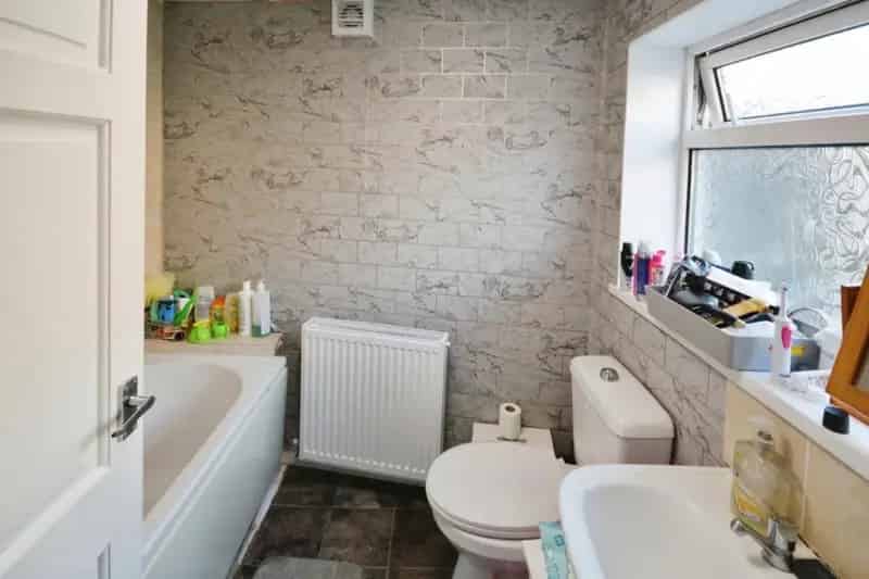 2 Bed Terraced House Investment Opportunity