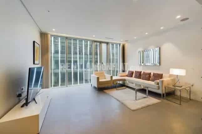 Flat for Sale Buckingham Palace Road Victoria SW1W