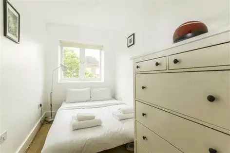 2 Double Bedroom Apartment 87m² London