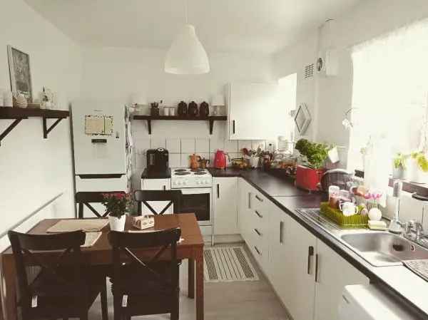 House For Rent in Crewe, England