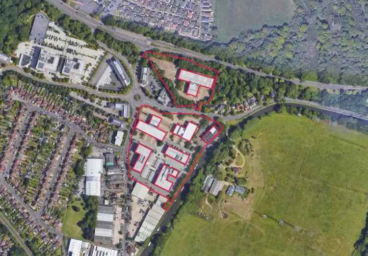 Weybridge Business Park: Flexible Office & Yard Space