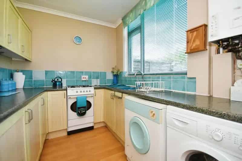 2 Bedroom House For Sale Sheffield
