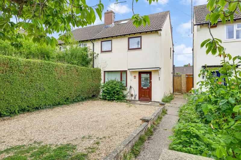 3 Bedroom Semi Detached House For Sale Cambridge