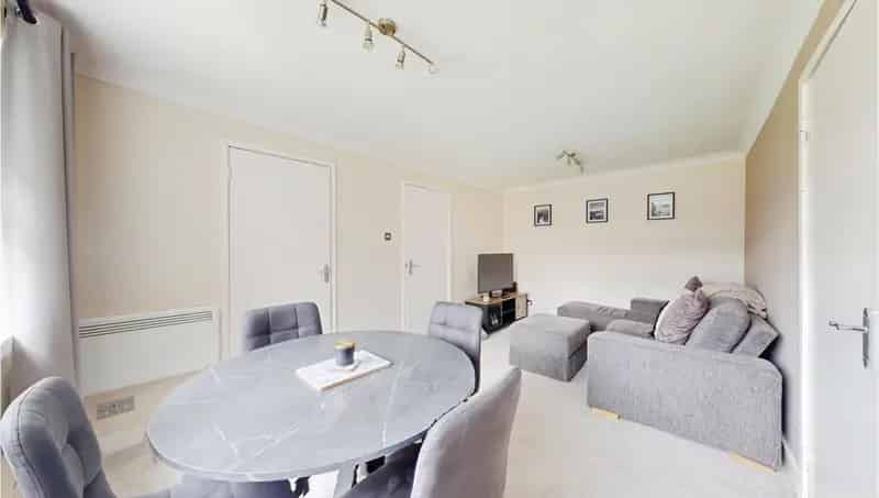 2 Bedroom Flat to Rent Near Whitchurch Rhiwbina