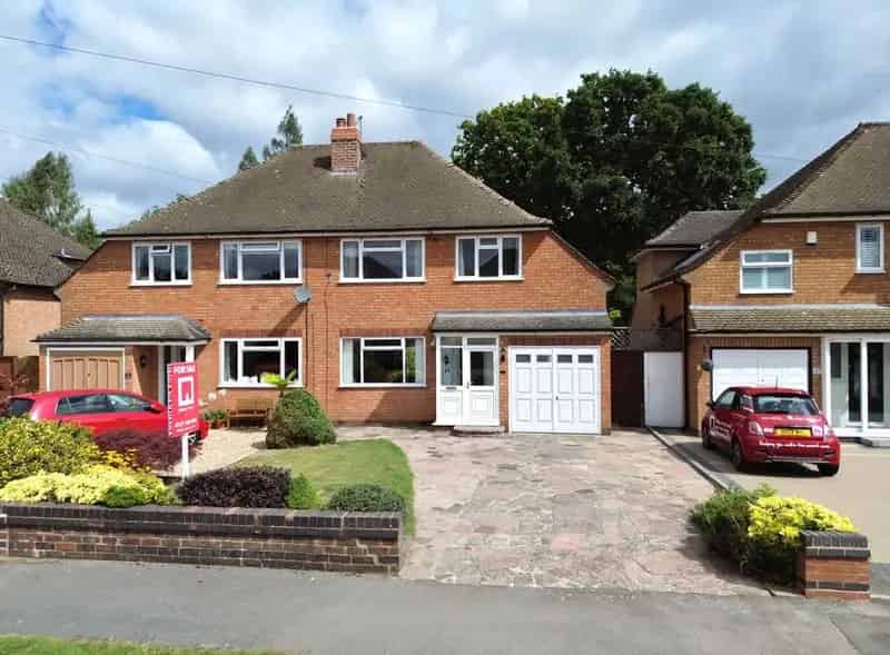 3 Bedroom Semi Detached House For Sale