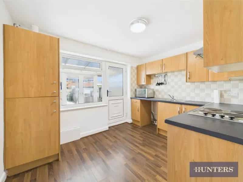 2 Bedroom House For Sale Near Filey Town Centre