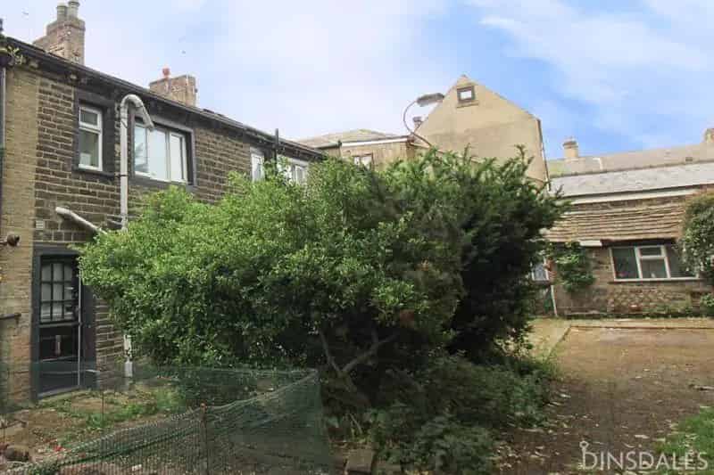 1 Bedroom Terraced House For Sale - Doer Upper