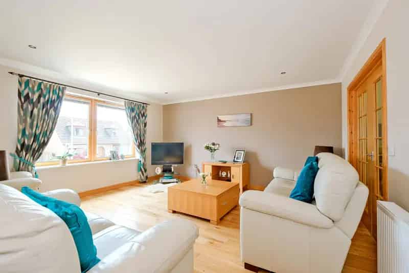 3 Bed Detached House Inverurie Integral Garage Ample Storage