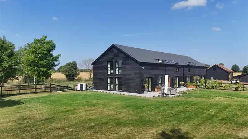 4 Bedroom Semi-Detached House for Sale near Chelmsford