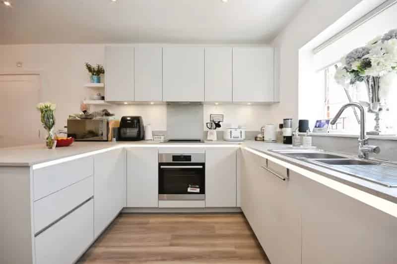 3 Bed House with Garage Near Beaulieu Park Station