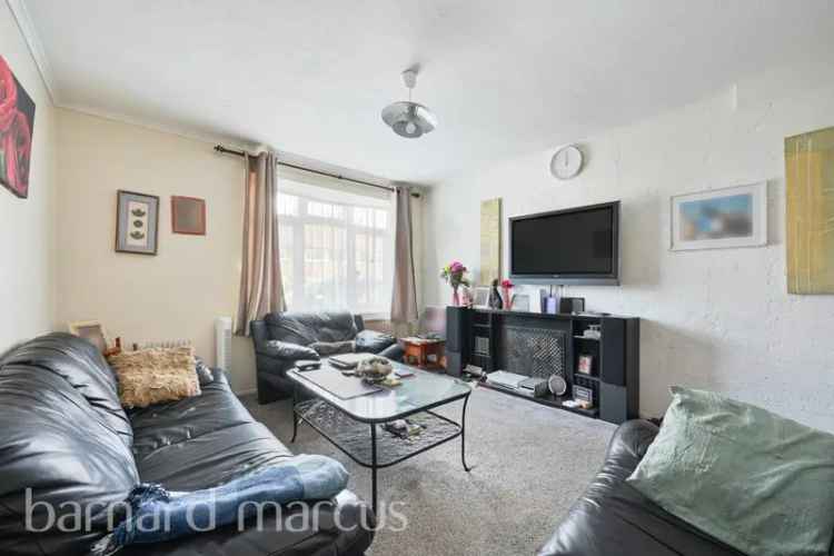Five Bedroom Family Home Merstham Large Garage Near Redhill