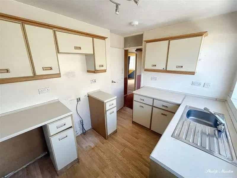 3 Bed Semi-Detached Bungalow For Sale